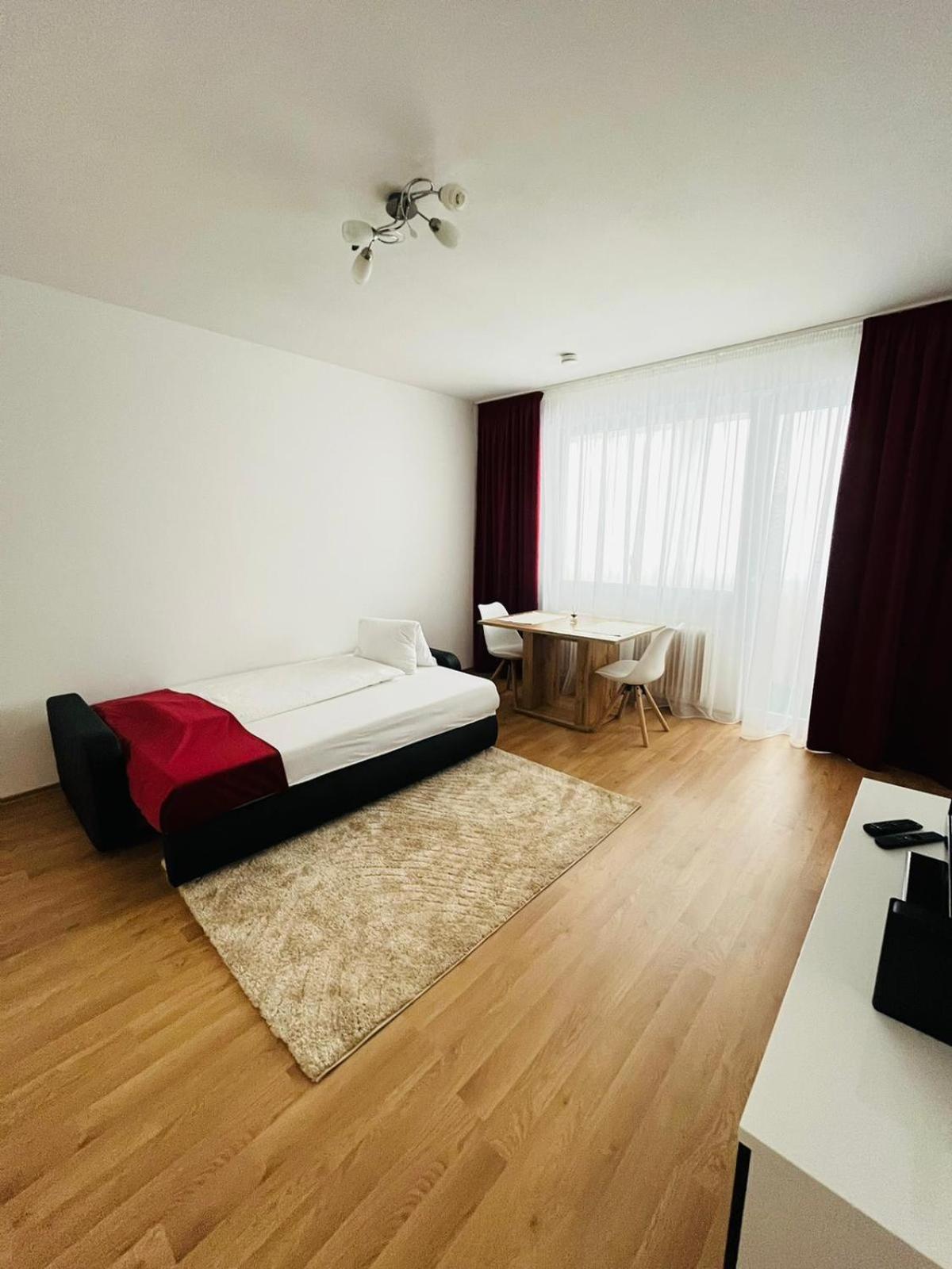 Magnifique Appartment Linz Exterior foto